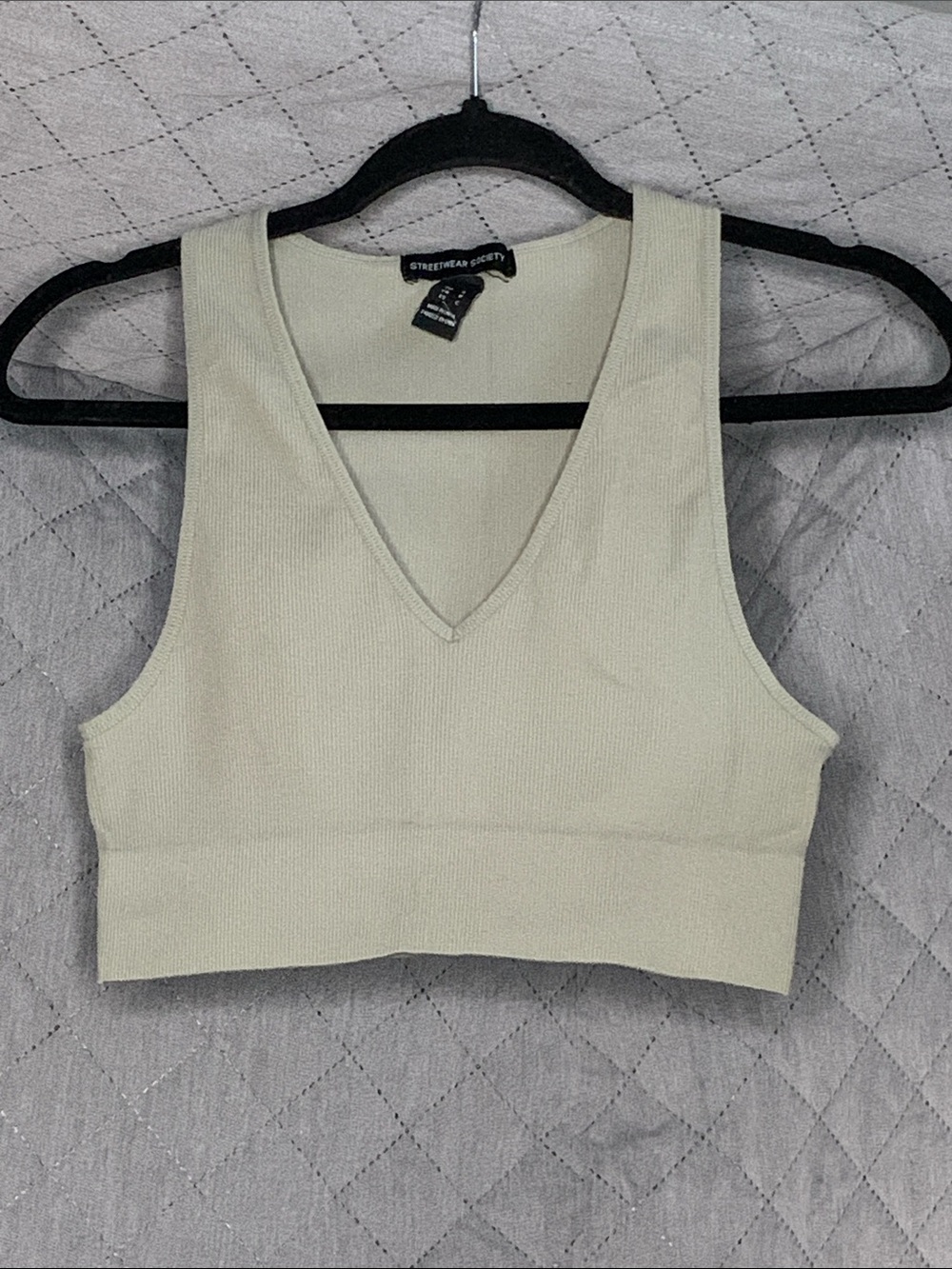 #199 Streetwear Society Sage V-Neck Ribbed Crop Top